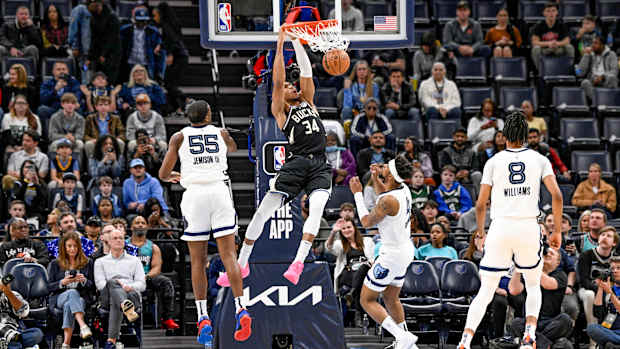 Milwaukee Bucks forward Giannis Antetokounmpo 